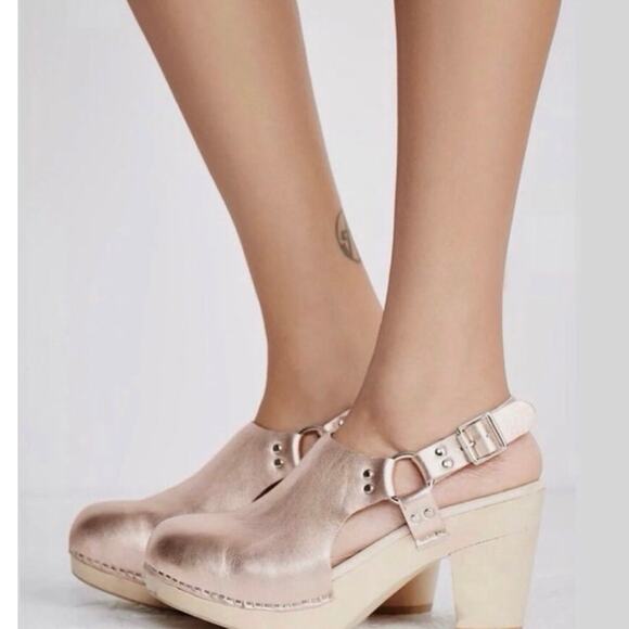Jeffrey Campbell El Camino Metallic Leather Clogs Rose Gold Wood Heel Size 7 - Picture 1 of 13